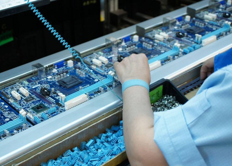 插件機為工業自動化發展提供了動力