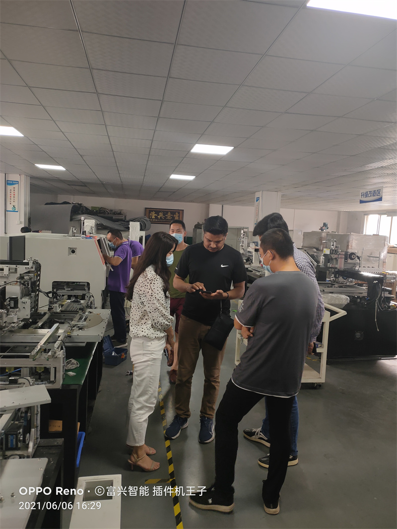 富興智能插件機市場不光國內